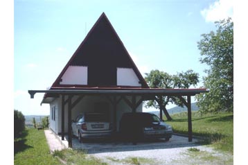 Slovakia Chata Hontianske Nemce, Eksteriør